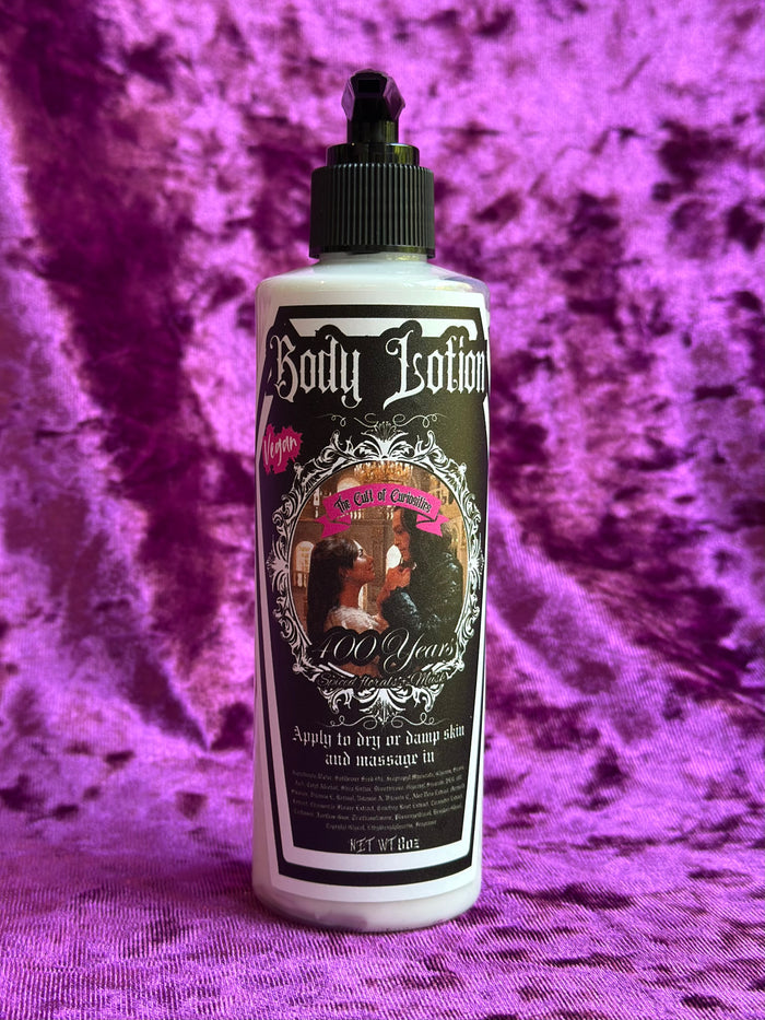 400 years 8oz body lotion