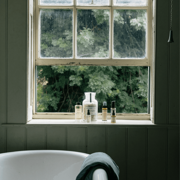 Calming Bath & Shower Oil with Roman Chamomile – Sleep & Stress Relief - anatomē