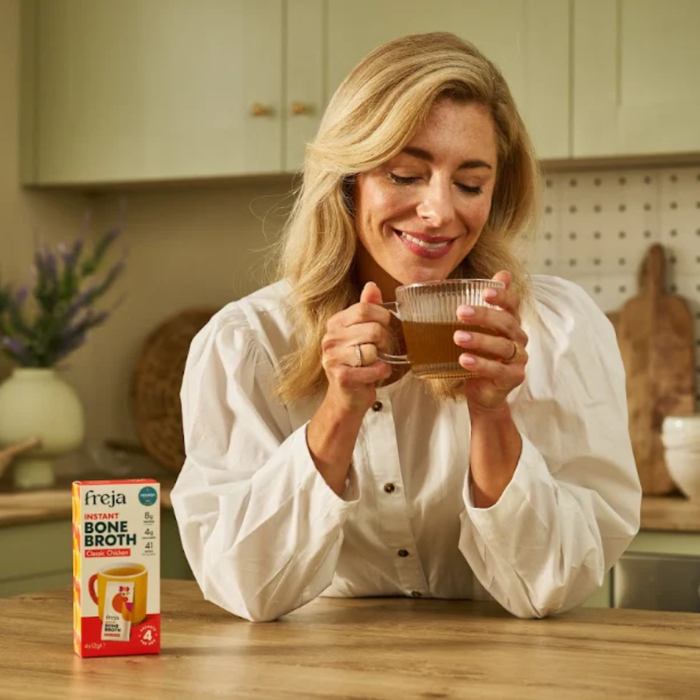 Freja Instant Bone Broth Classic Beef 4 sachets x 12g