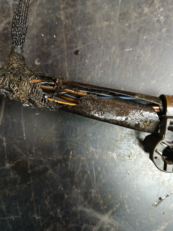 2010-2025 5.7L 6.4L Engine Jumper Wire Wiring Harness 05148163ad
