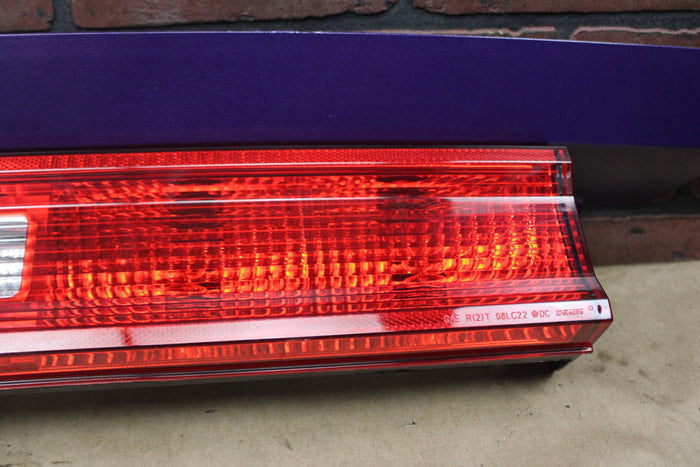 2014 Dodge Challenger SRT8 Rear Center Brake Tail Light Assembly OEM