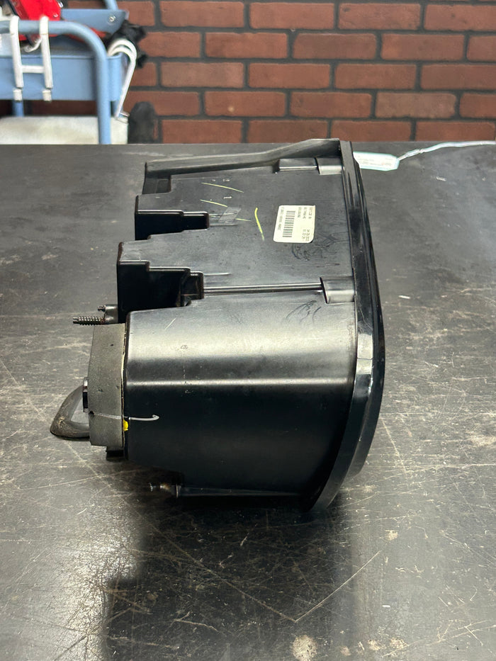 15-23 Dodge Challenger Passenger RH Tail Light Taillight 68174068AC OEM *TESTED*