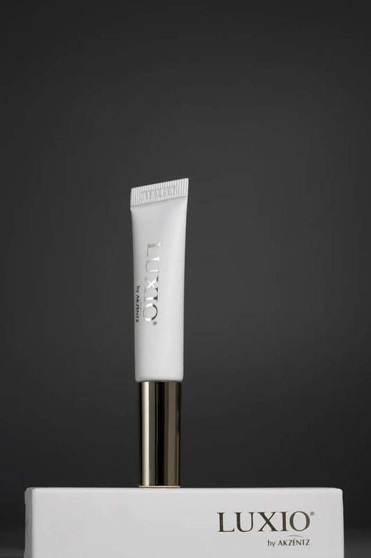 Akzéntz Luxio® Nail + Cuticle Oil Tube 7.5ml