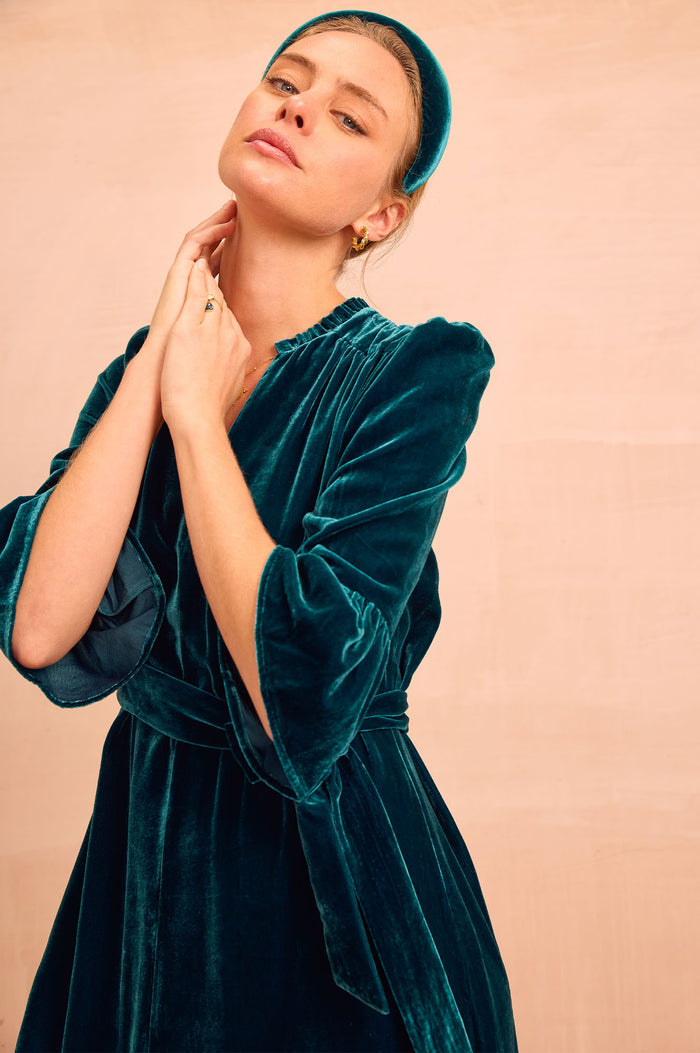 Astrid Velvet Dress | Teal - Aspiga