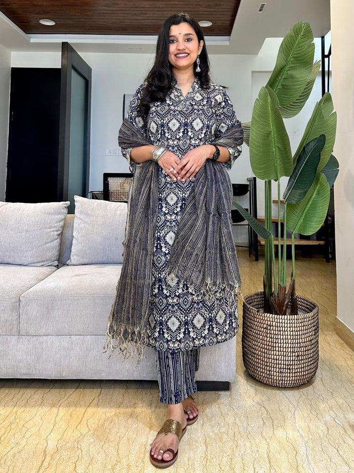 Blue V-Neck Cotton Straight Suit
