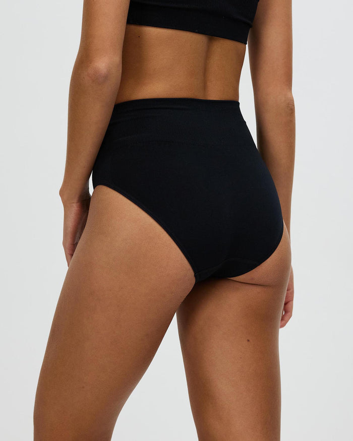 Chichi Brief – Black | Nat'v Basics