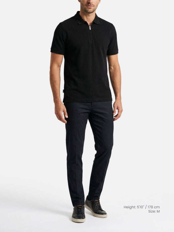 Men’s black zip polo t-shirt outfit, slim fit smart casual look