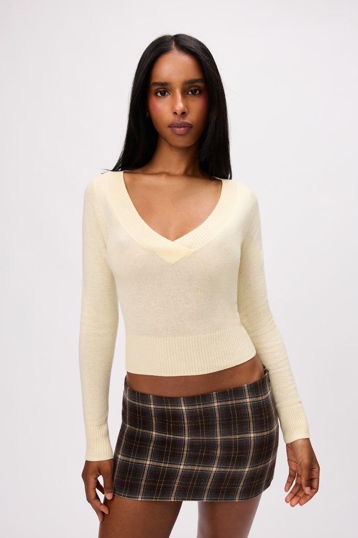 Dylan Cashmere Sweater in Honey Butter
