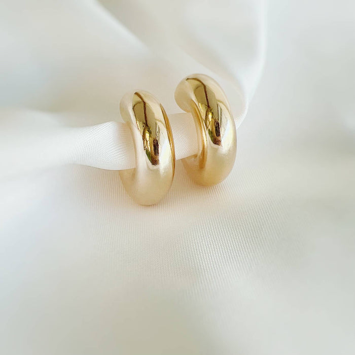 Ellie Chunky Tube Hoops