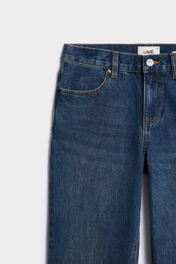 VINTAGE BLUE