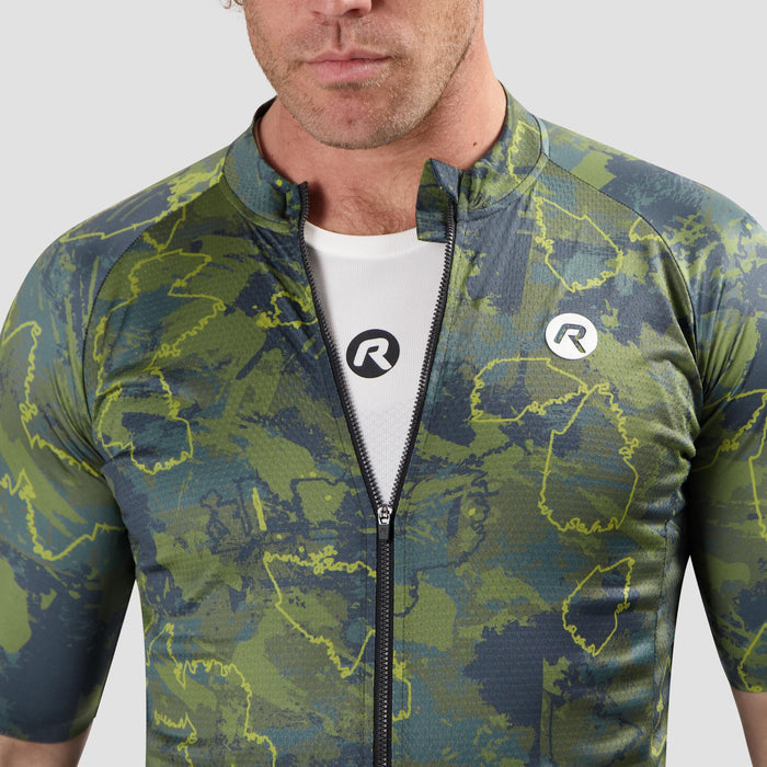 Detail van Rogelli Essential Graphic II fietsshirt heren groen korte mouw voorkant.