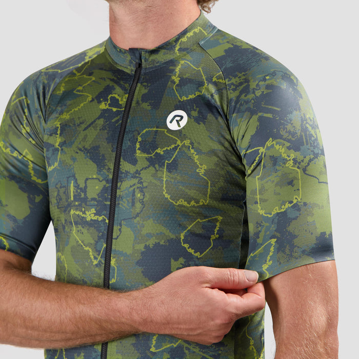 Detail van Rogelli Essential Graphic II fietsshirt heren groen korte mouw.