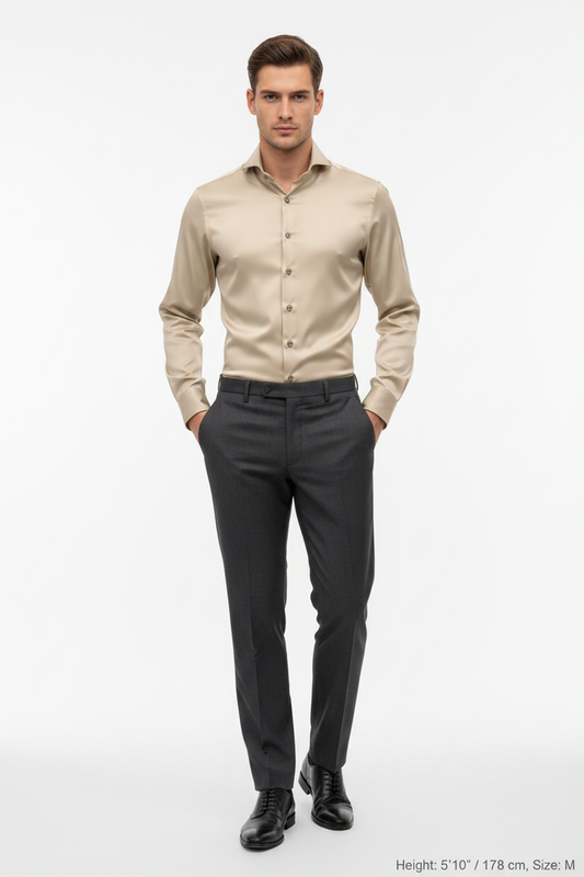 Torven Beige – Model Front