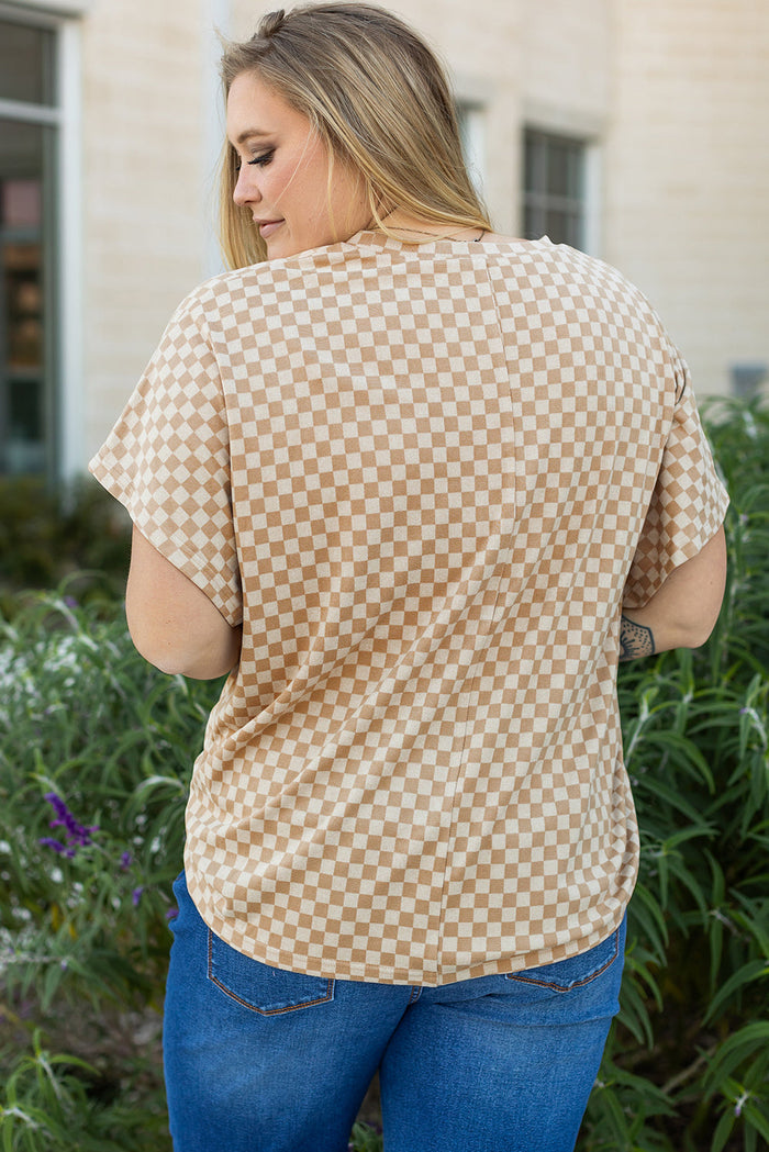 Khaki Checkerboard Short Batwing Sleeve Round Neck Plus Size T Shirt - Size/Plus Tops/Plus Tops & Tees