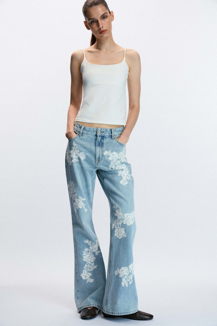 ANTIQUE BLUE