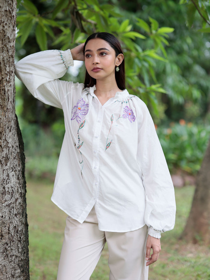 LEKHA BLOUSE WITH QUOTES EMBROIDERY