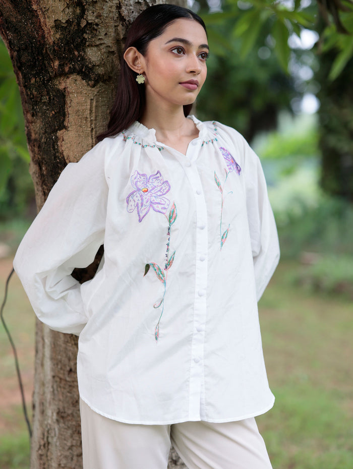 LEKHA BLOUSE WITH QUOTES EMBROIDERY