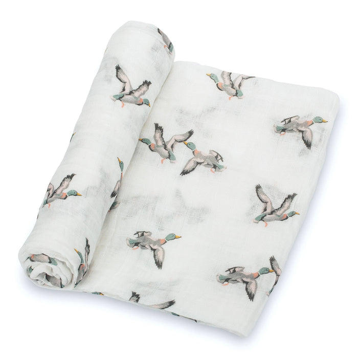 LollyBanks Baby Muslin Swaddle Blanket-Quackin’ Up