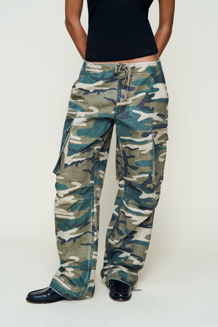 Luca Cargo Pant in Camouflage