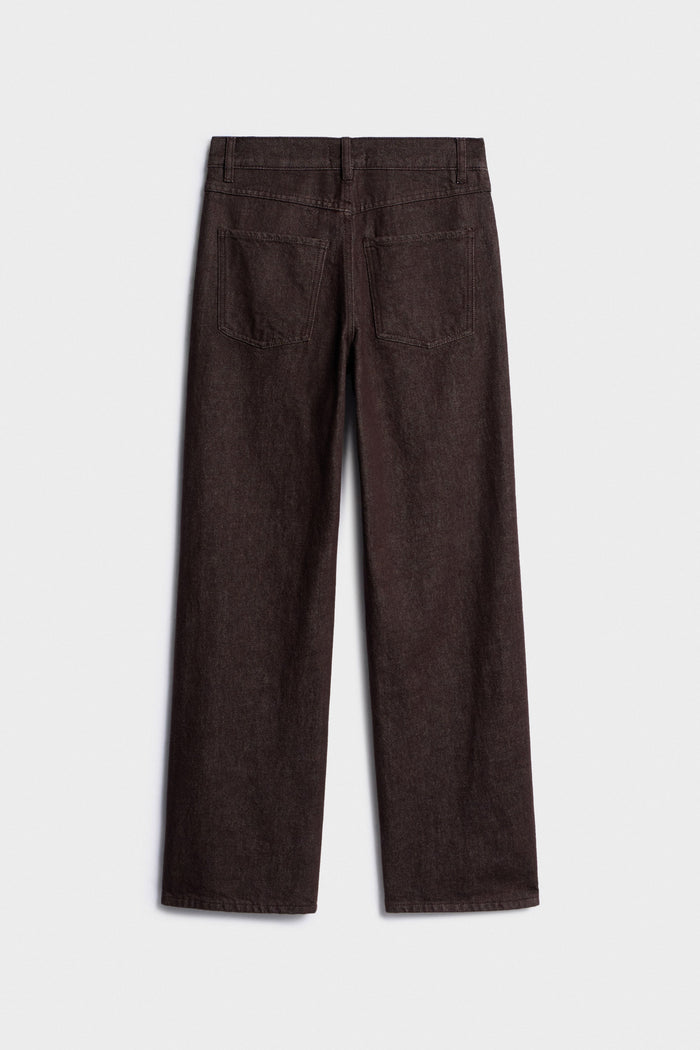 DARK BROWN
