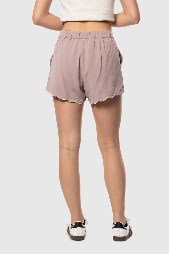 Scallop Short Shorts - Lifestyle