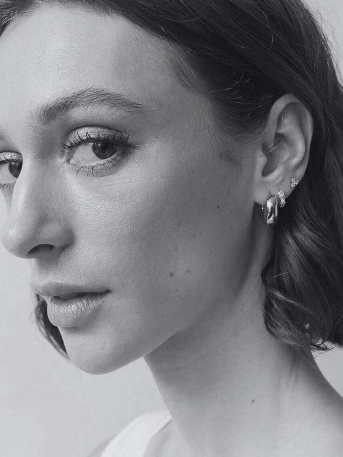 Jolie & Deen | Uma Hoops - Silver | Perlu